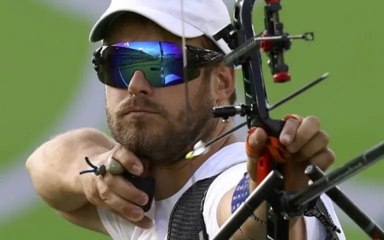 archery-sunglasses-practicing-archery-with-glasses-how-to-choose-the